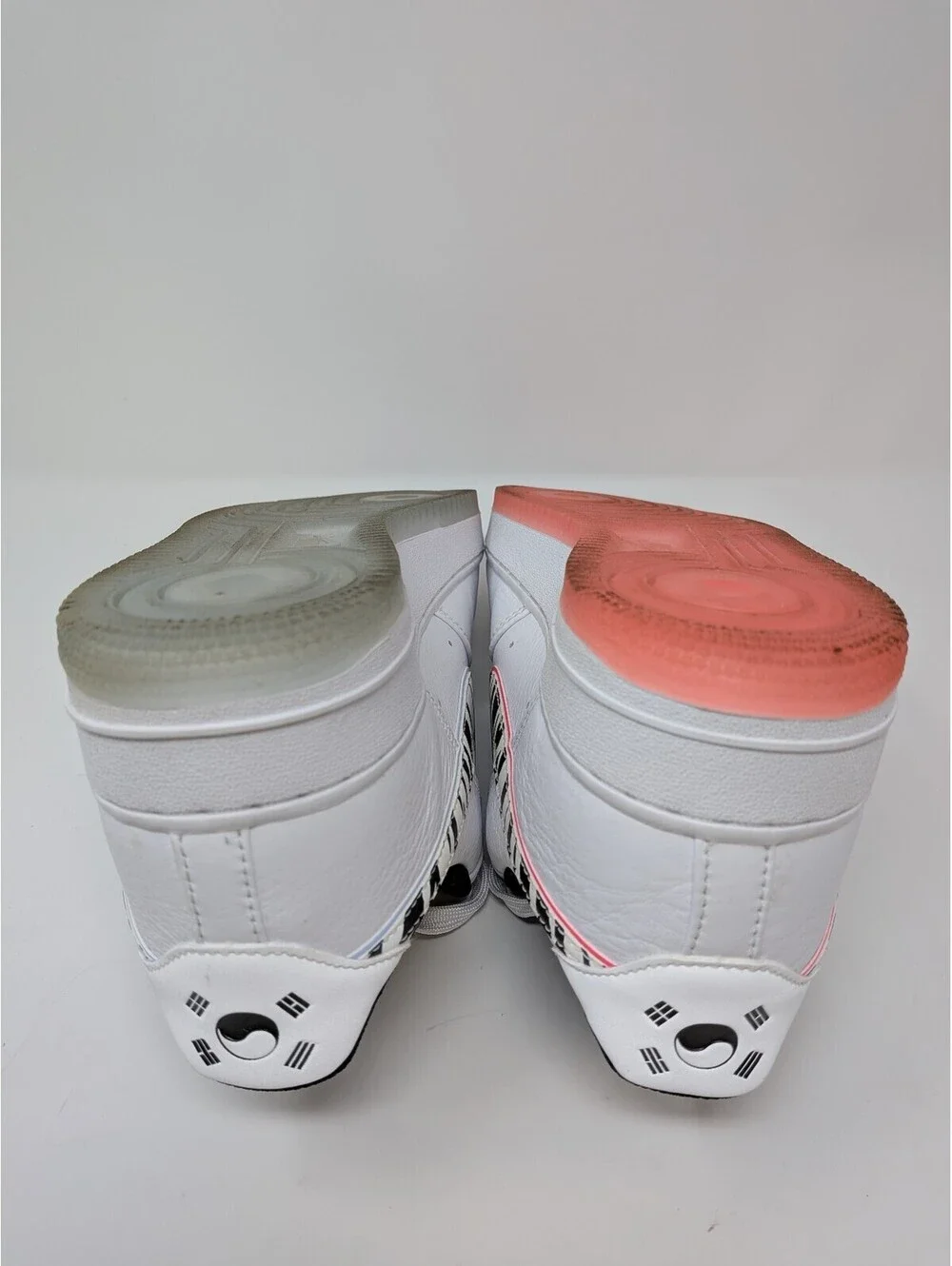 Nike Air Force 1 '07 QS South Korea Men's Size 10 CW3919-100 White Tiger Box